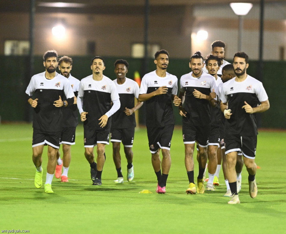 جدة يجهز الوحدة قبل النصر