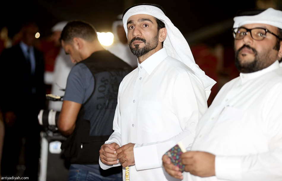 كثرة الغيابات
ترجح كفّة «النظري»