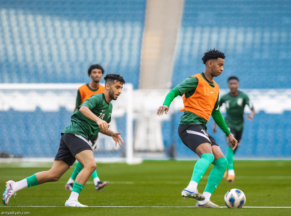 المسحل يحفز أخضر الشباب