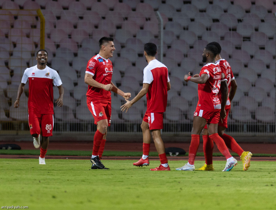 دوراتي يرفض خسارة الوحدة أمام التعاون