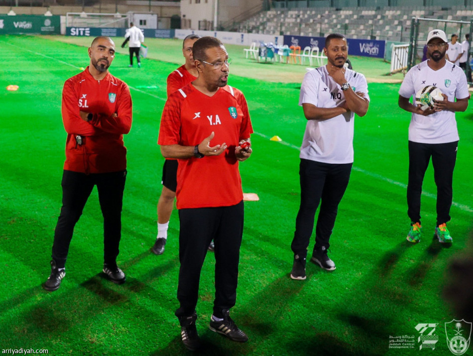 ميندي يظهر في تدريبات الأهلي