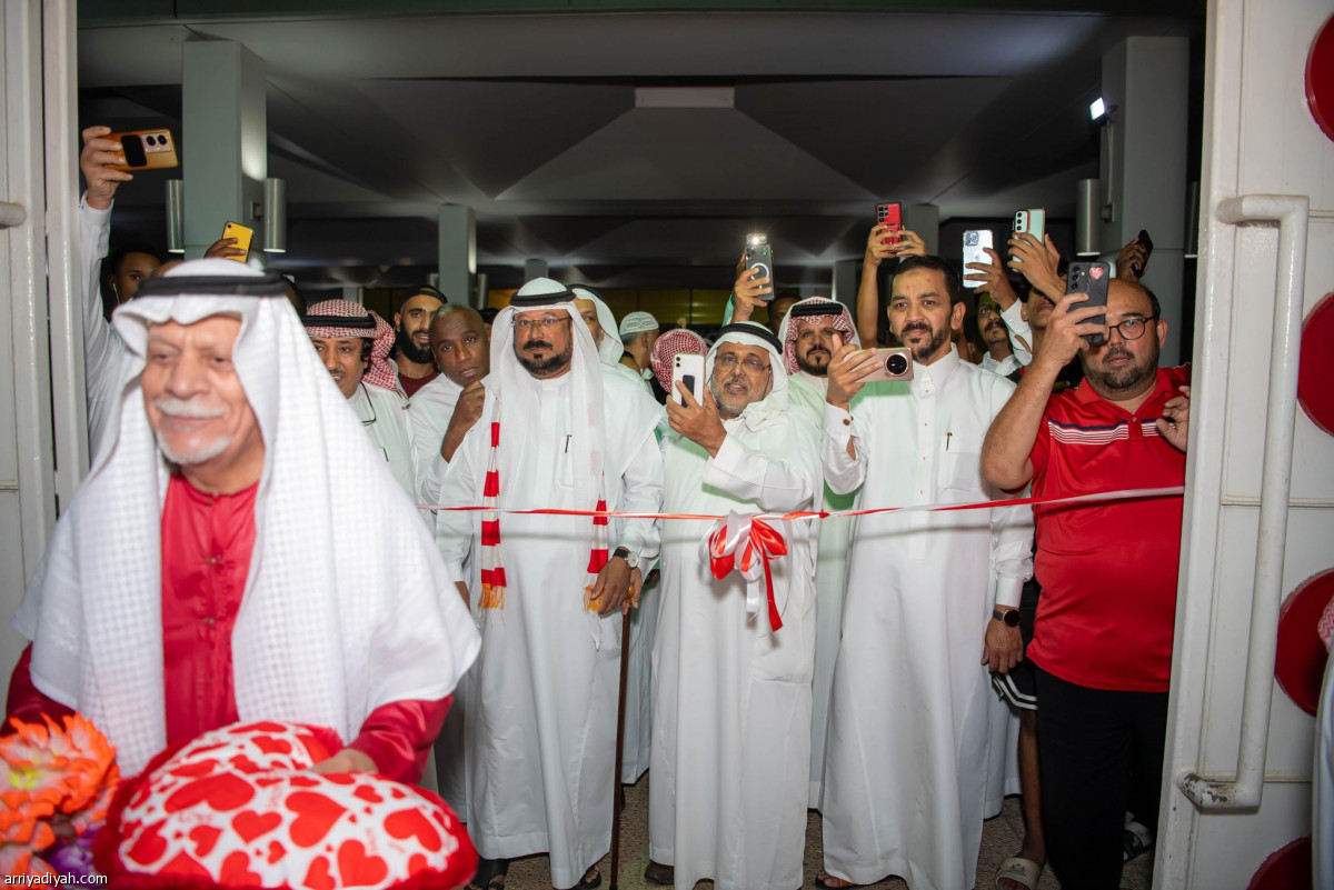 احتفاء بعودة خيمي