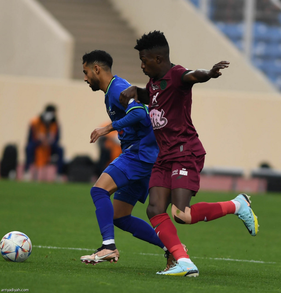 الفتح يعيد الاتفاق إلى «دوامة الخسائر»