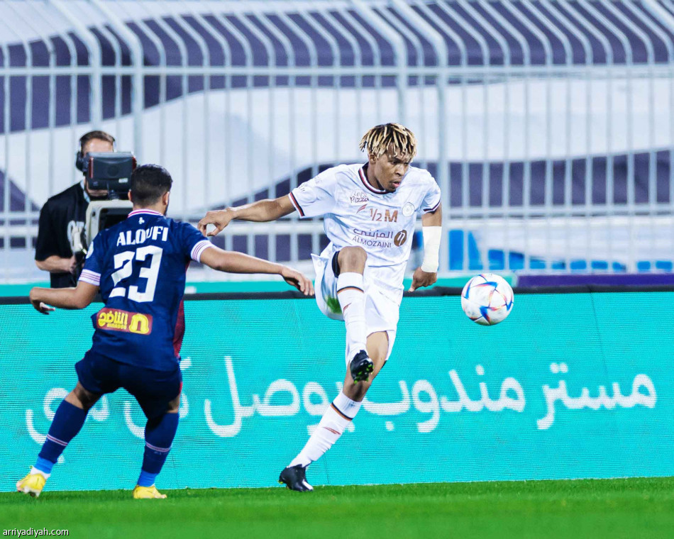 قاتل العدالة ينهي
هيمنة الشباب