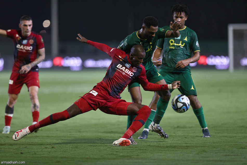 «الترجيحية» تصعد بالخليج إلى ربع نهائي كأس الملك