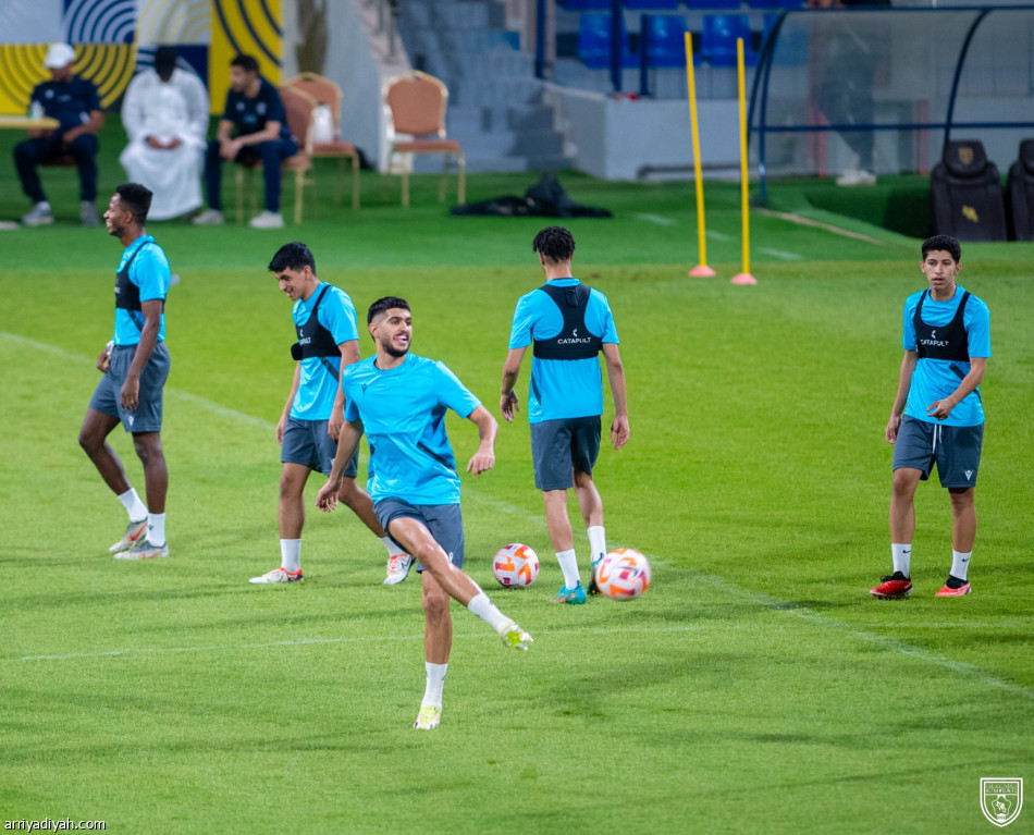 التعاون.. شاموسكا يرسم خطة الحزم